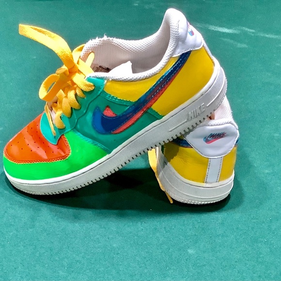 Custom tropical Air Force 1 3D swoosh - Picture 2 of 8